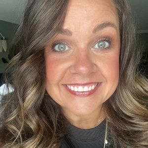 Meet your Posher, Kristen